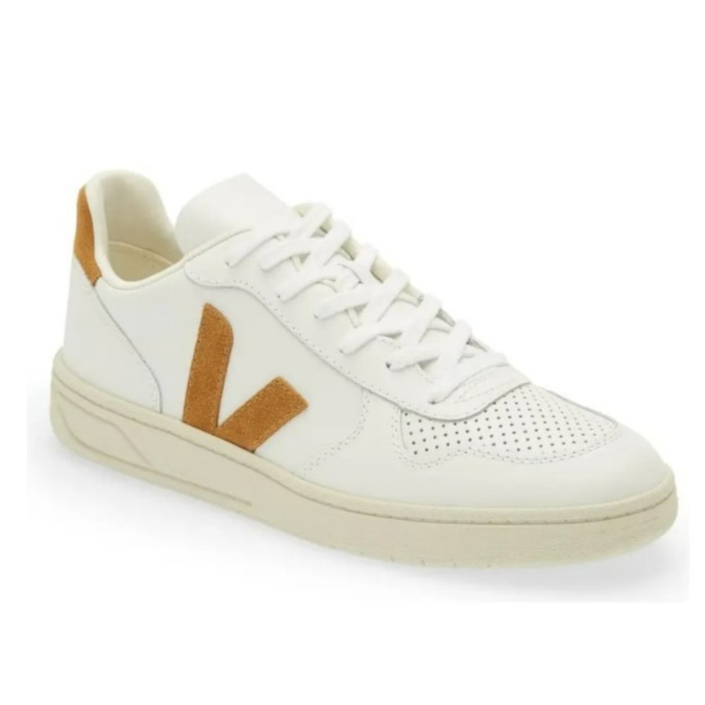 Men's Veja's - V10 (US Size 9)
